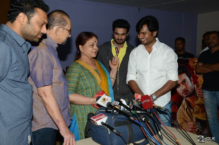 Krishna-Press-Meet-On-Bhale-Manchi-Roju
